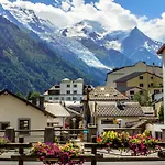 Apartamento La Cordee 504 Mit Terrasse By Interhome Chamonix